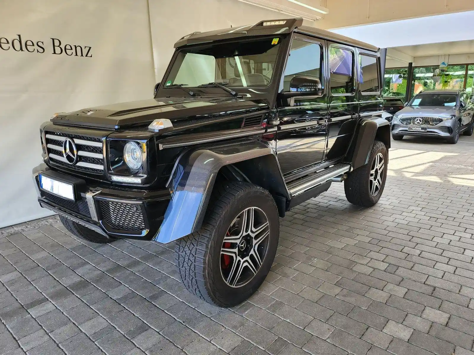 Mercedes-Benz G 500