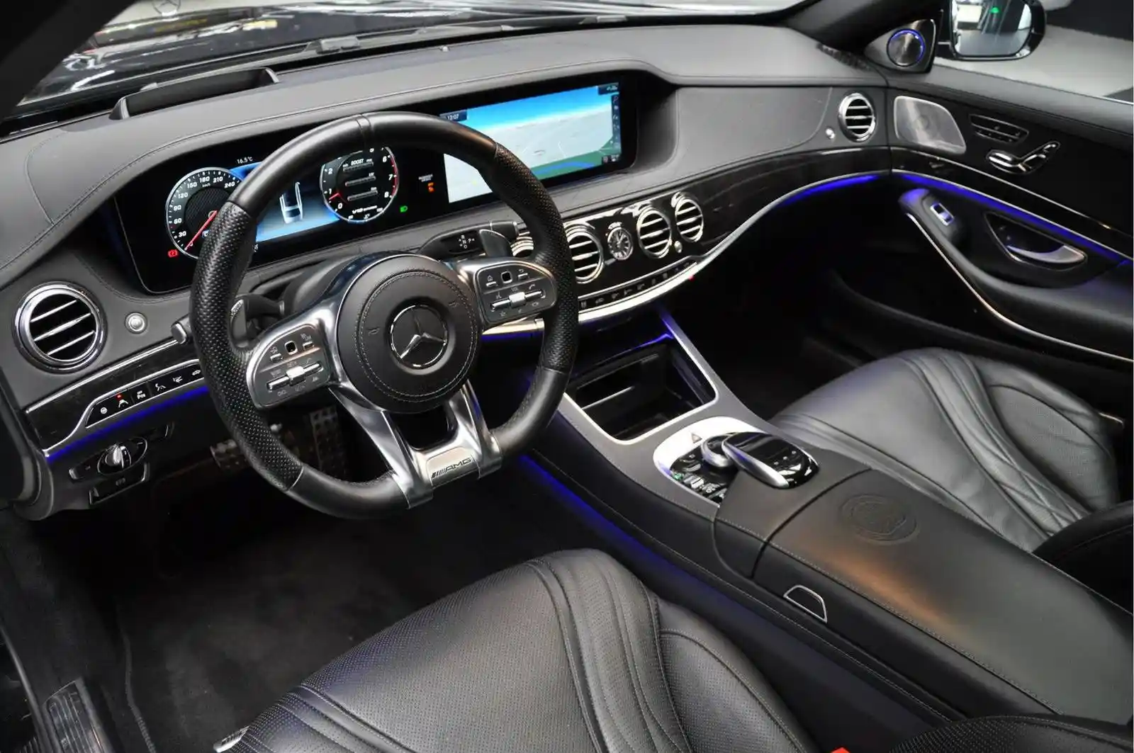 Mercedes-Benz S 65 AMG