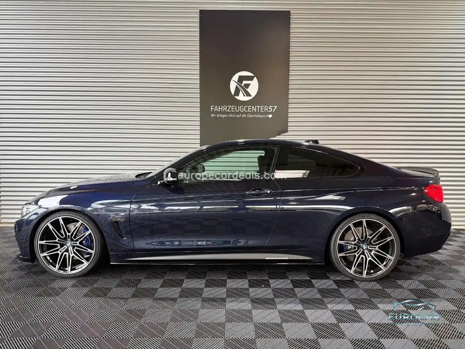 BMW 440