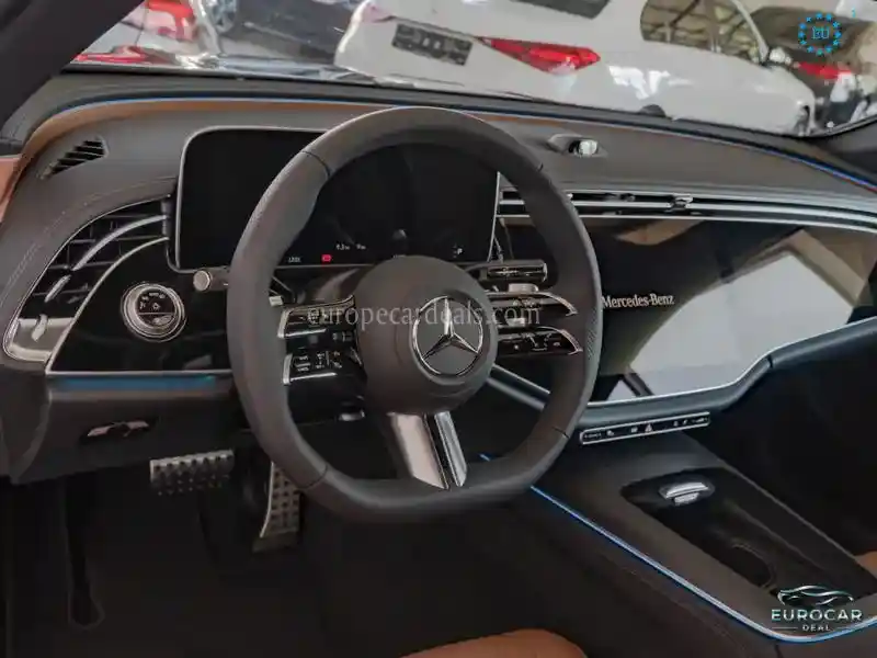Mercedes-Benz E 200
