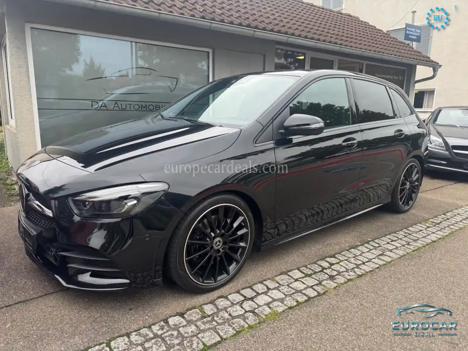 Mercedes-Benz B 220
