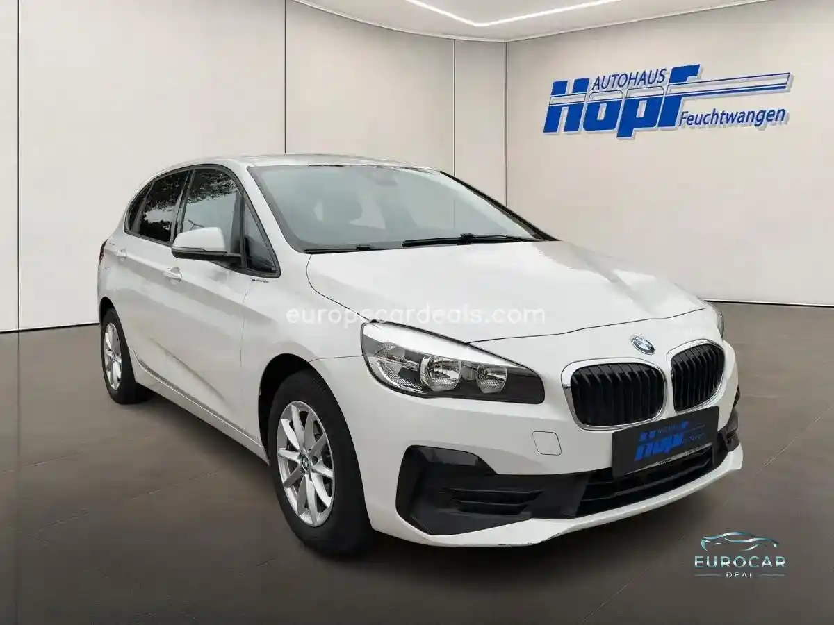 BMW 218