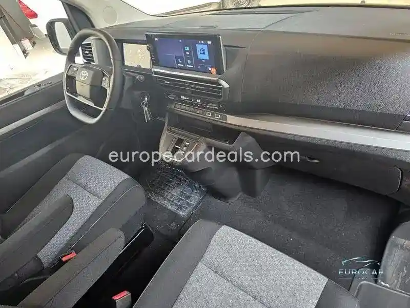 Toyota Proace (Verso)