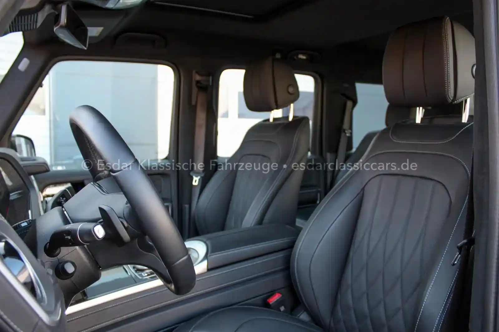 Mercedes-Benz G 500