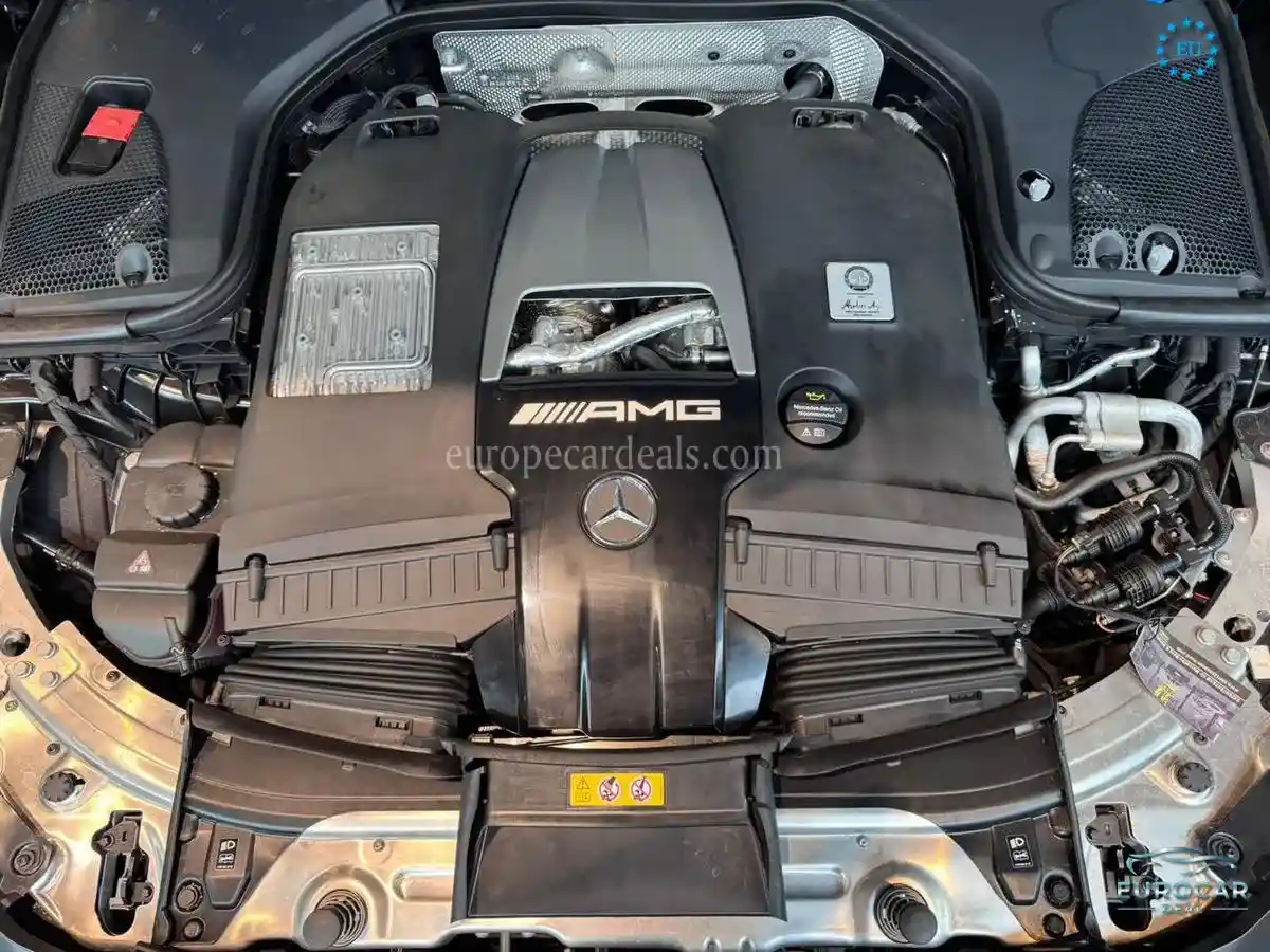 Mercedes-Benz E 63 AMG