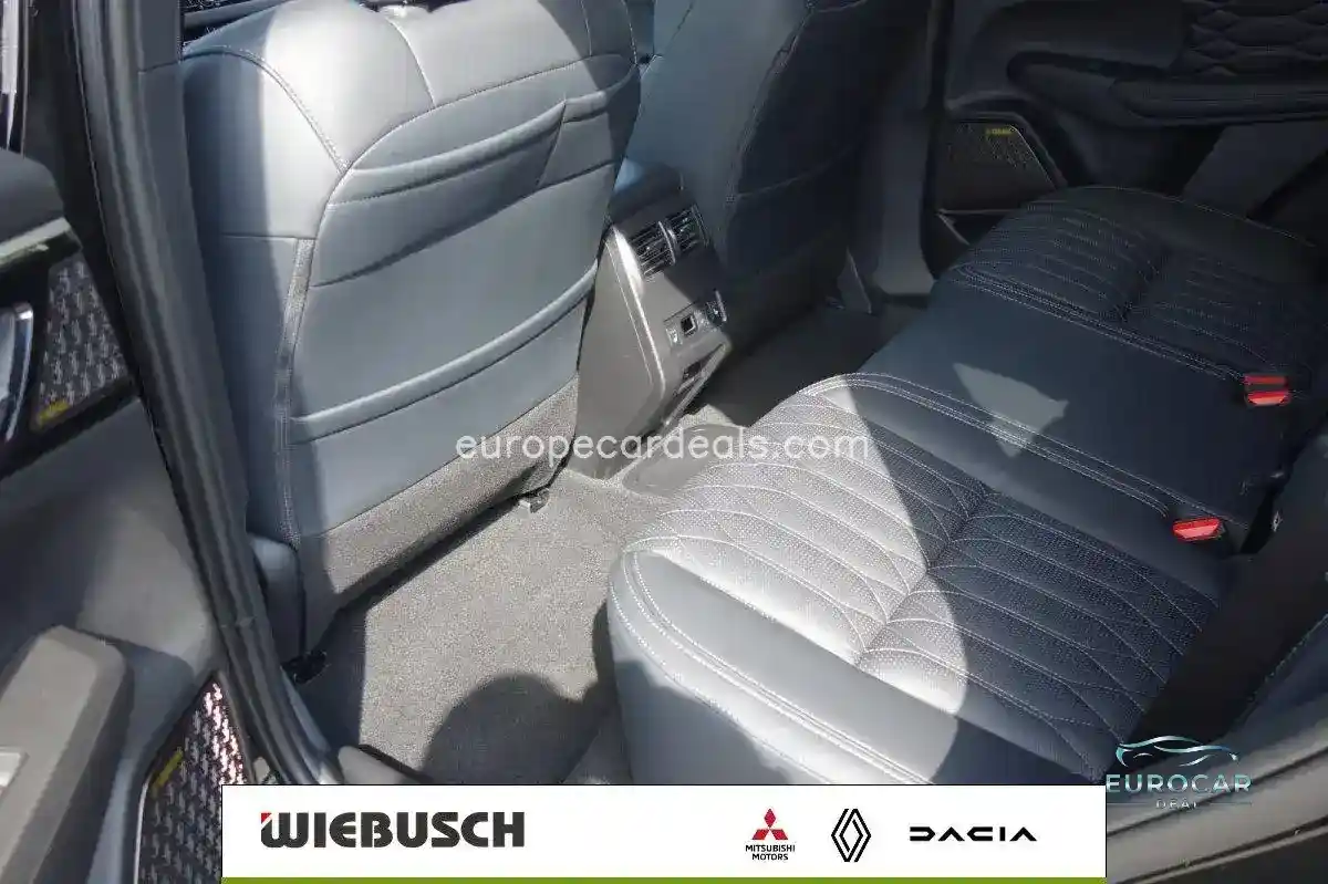 Mitsubishi Plug-in Hybrid Outlander