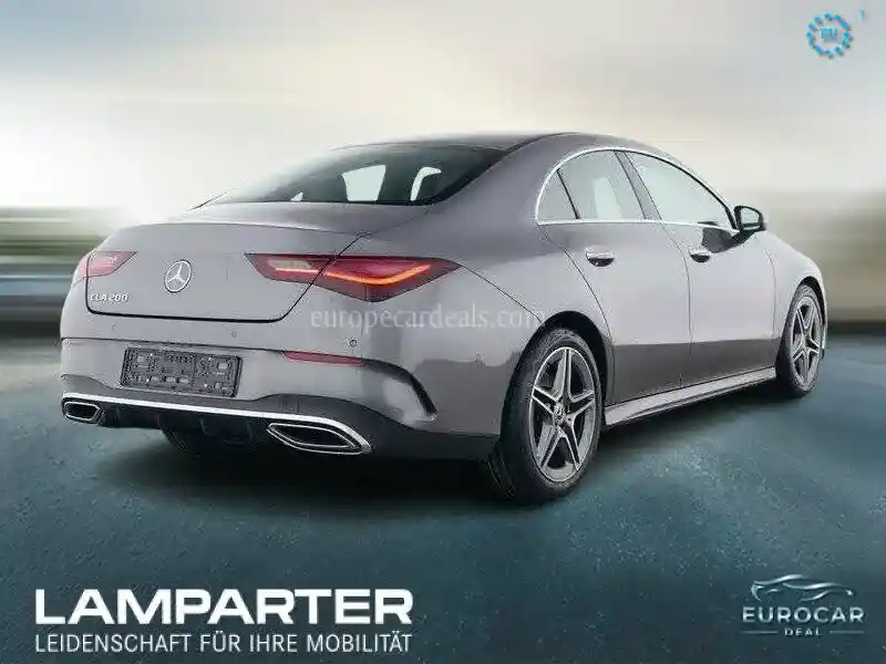 Mercedes-Benz CLA 200