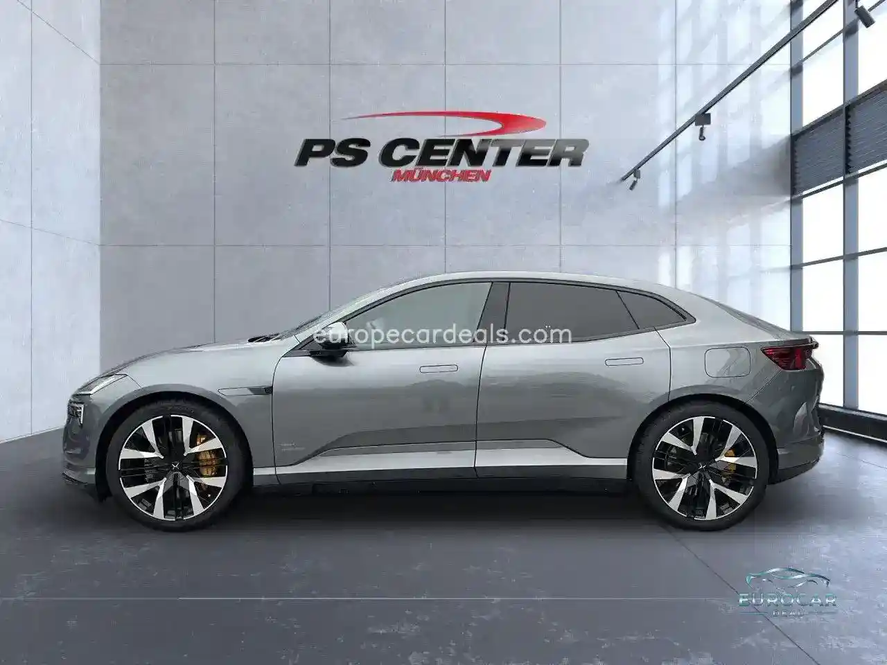 Polestar 4