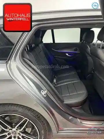 Mercedes-Benz E 400