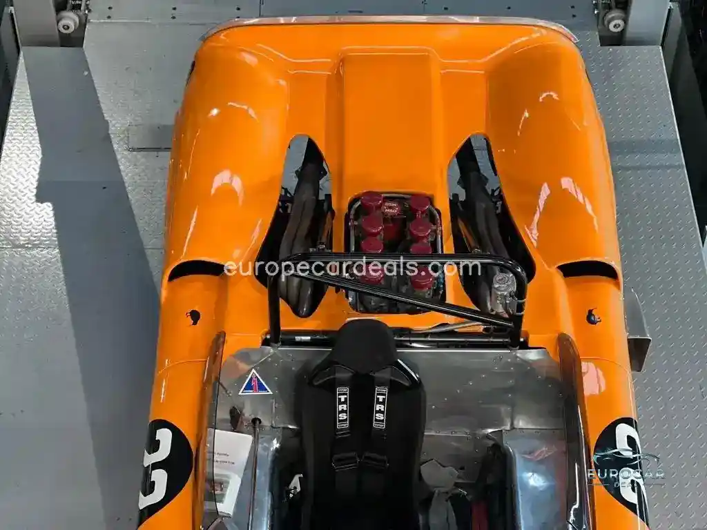 McLaren Elva