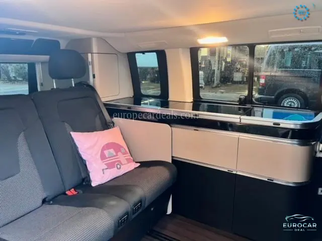Mercedes-Benz V 220