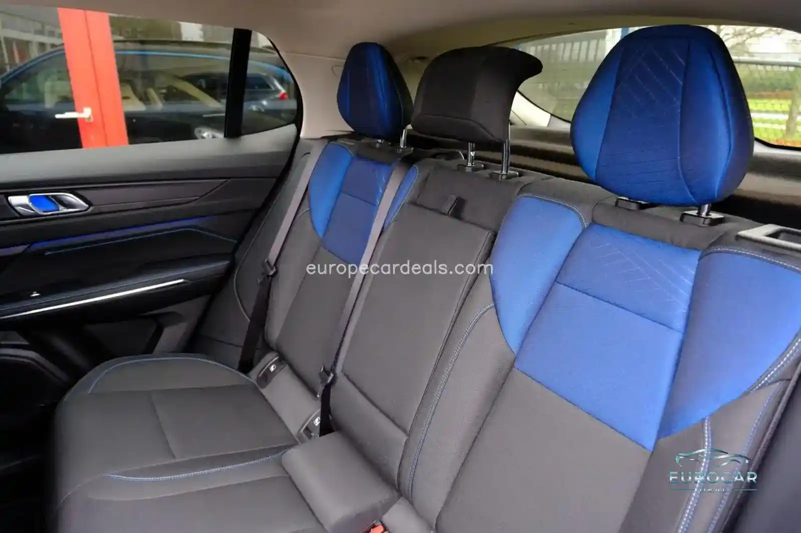 Lynk&Co 01