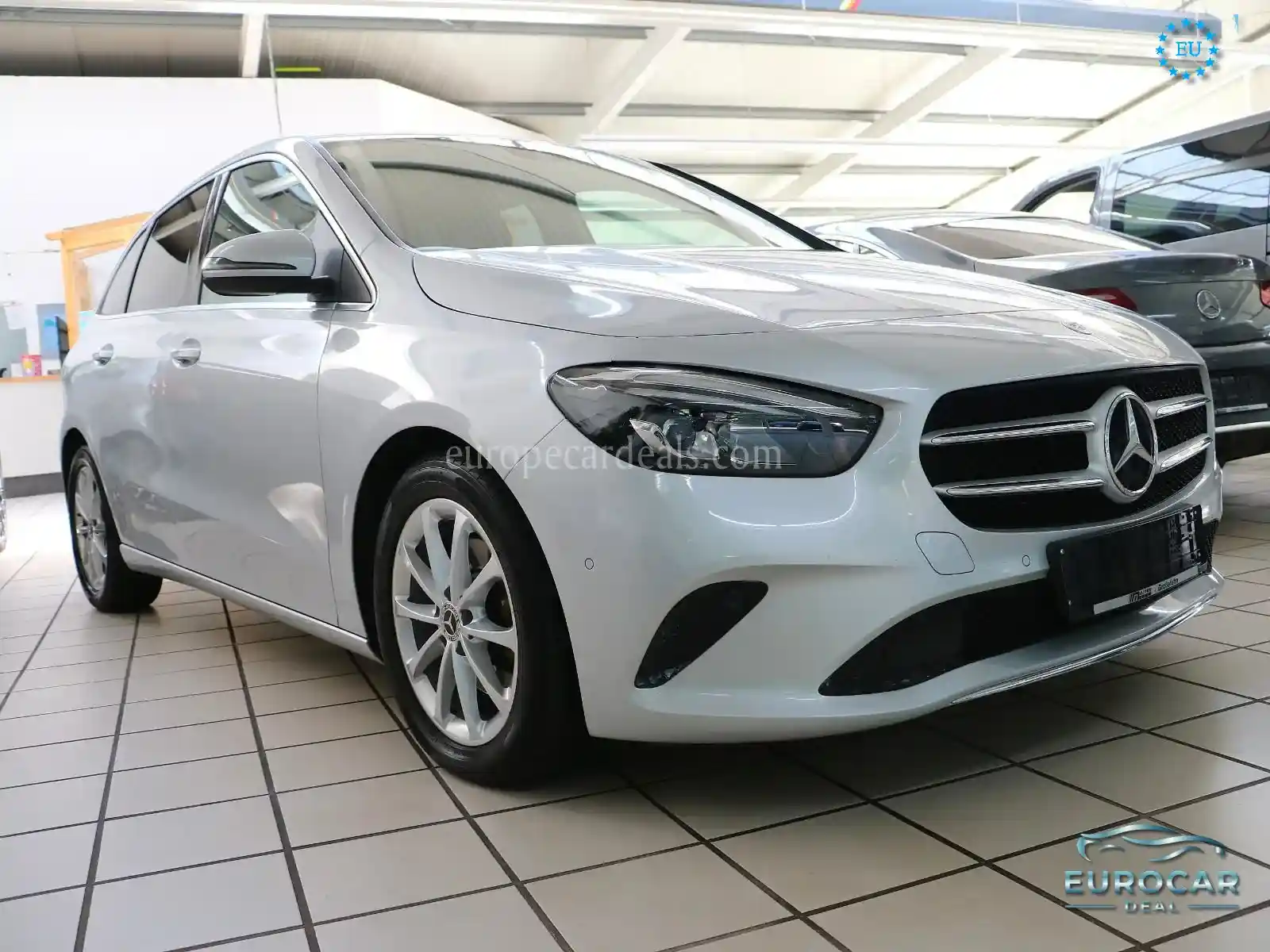 Mercedes-Benz B 200