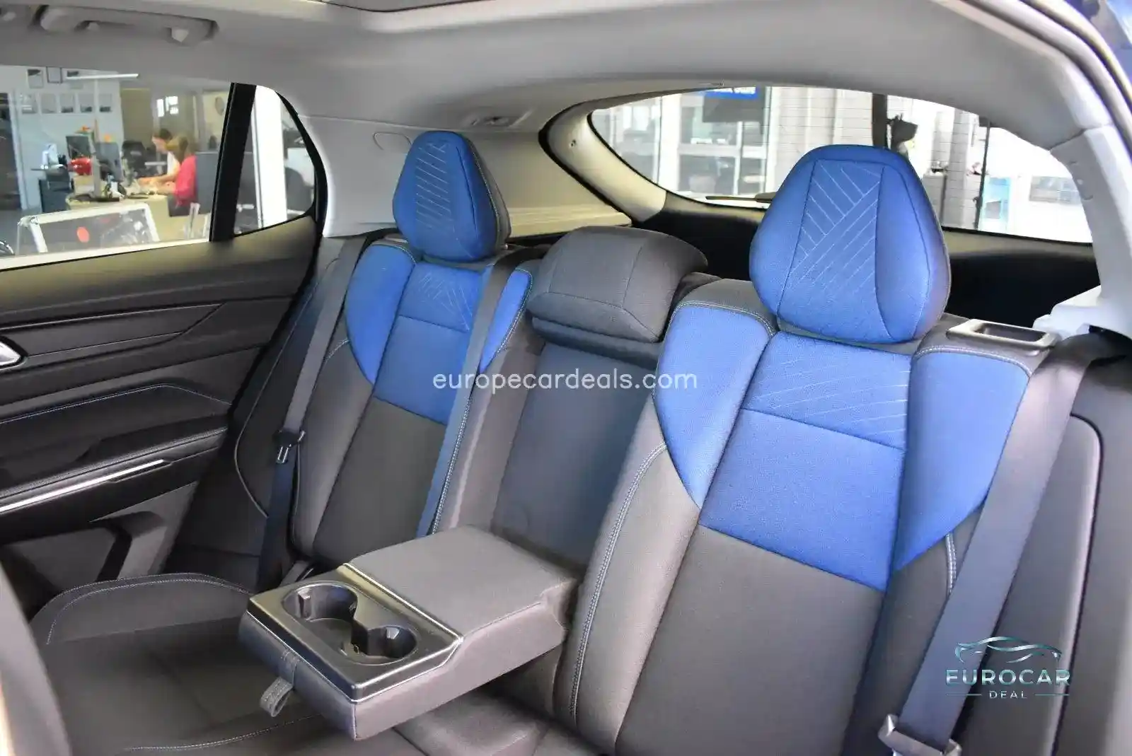 Lynk&Co 01
