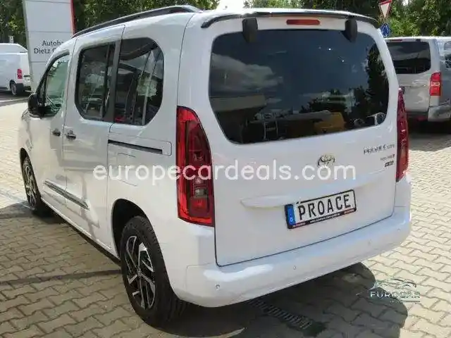 Toyota Proace City