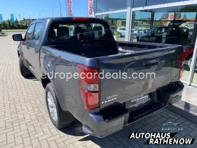 Double Cab 4WD LS SHZ Totwinkelassistent S