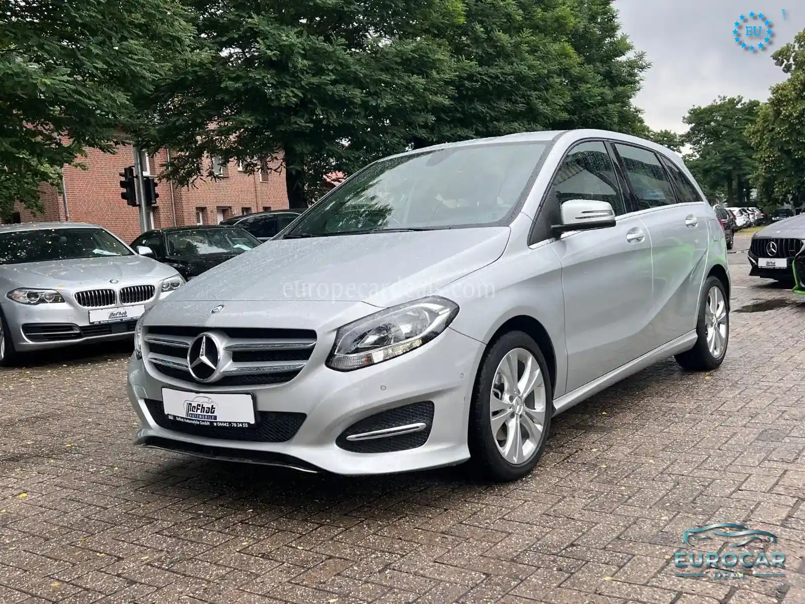 Mercedes-Benz B 220