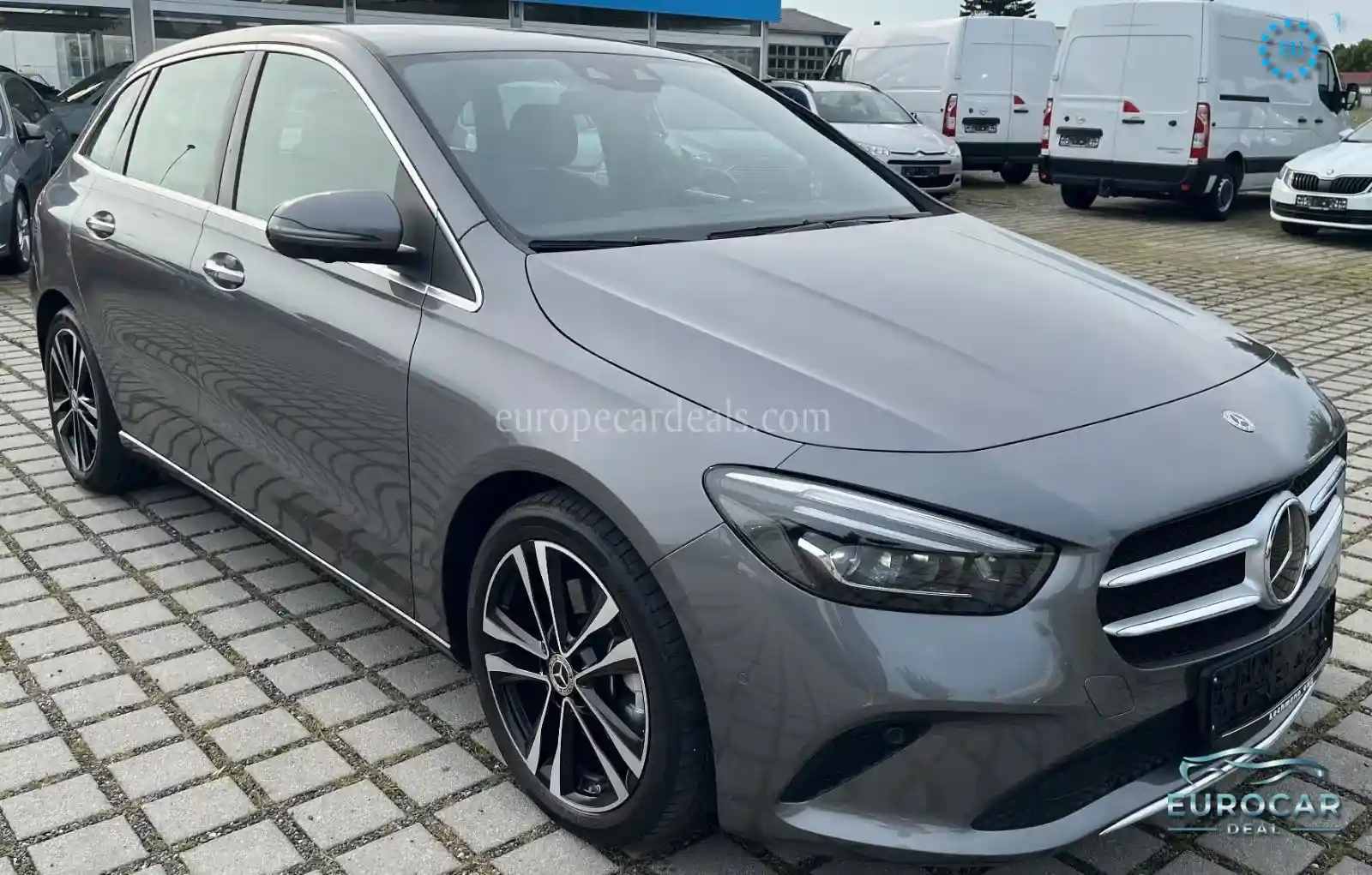 Mercedes-Benz B 220