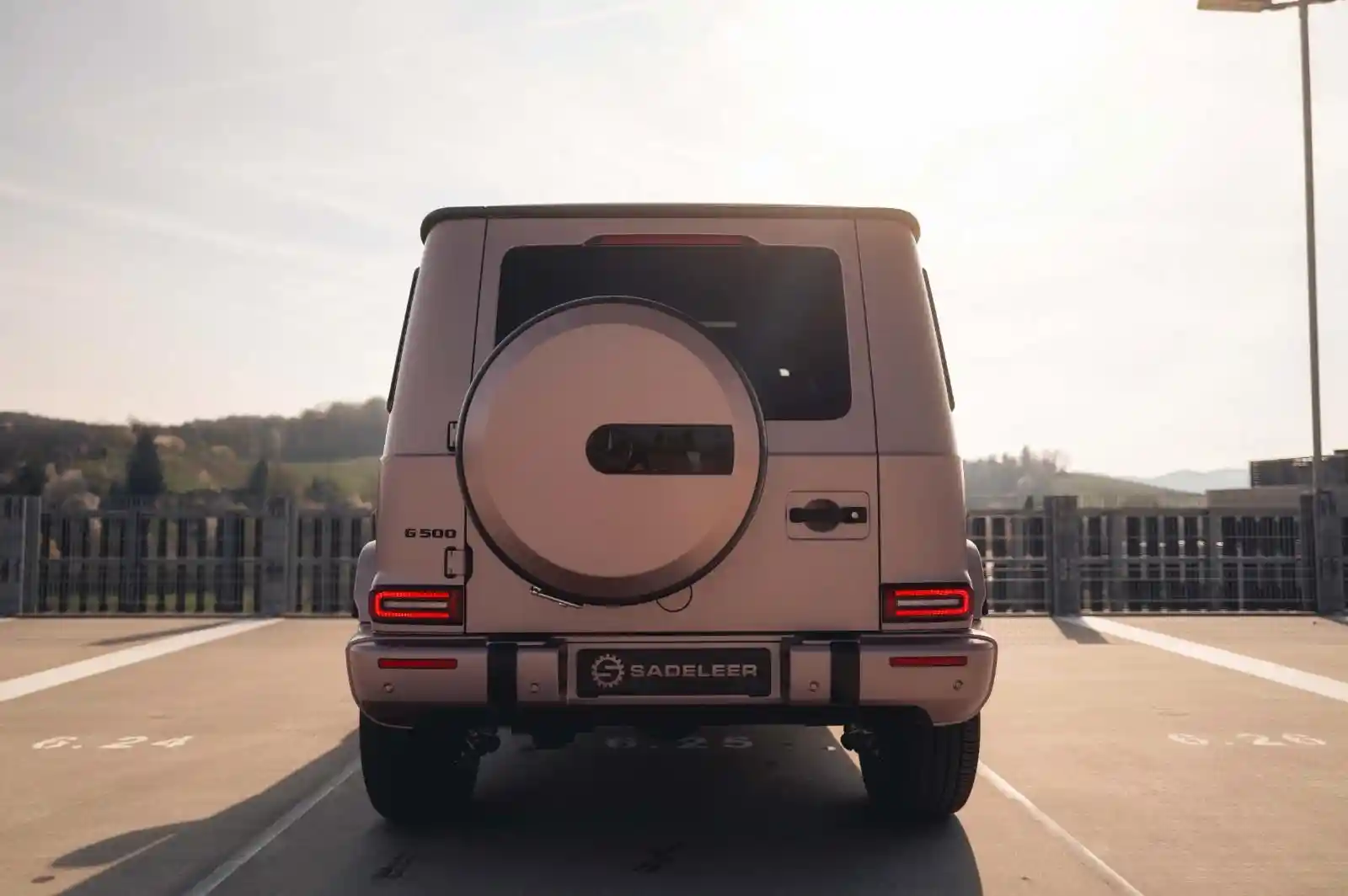 Mercedes-Benz G 500