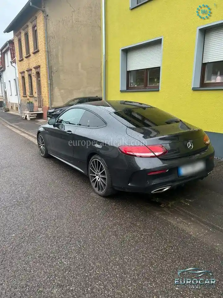 Mercedes-Benz C 300