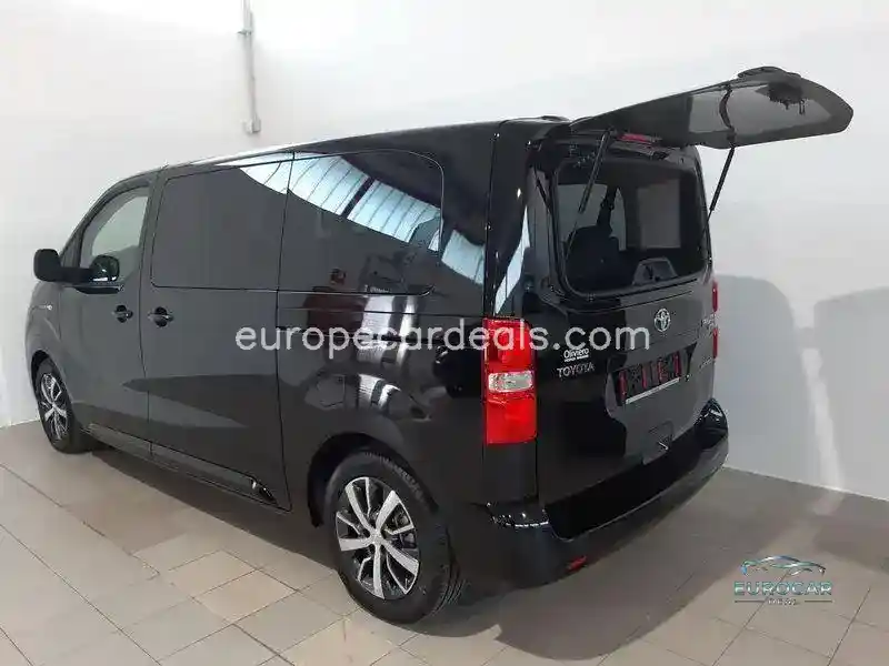 Toyota Proace (Verso)