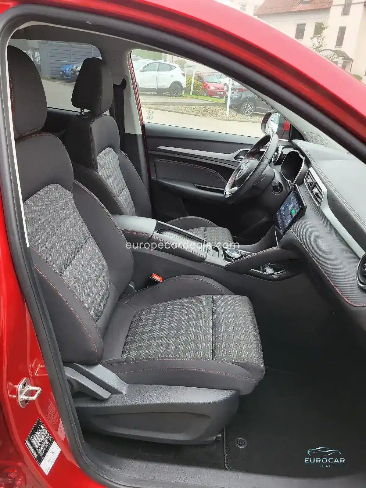 MG ZS