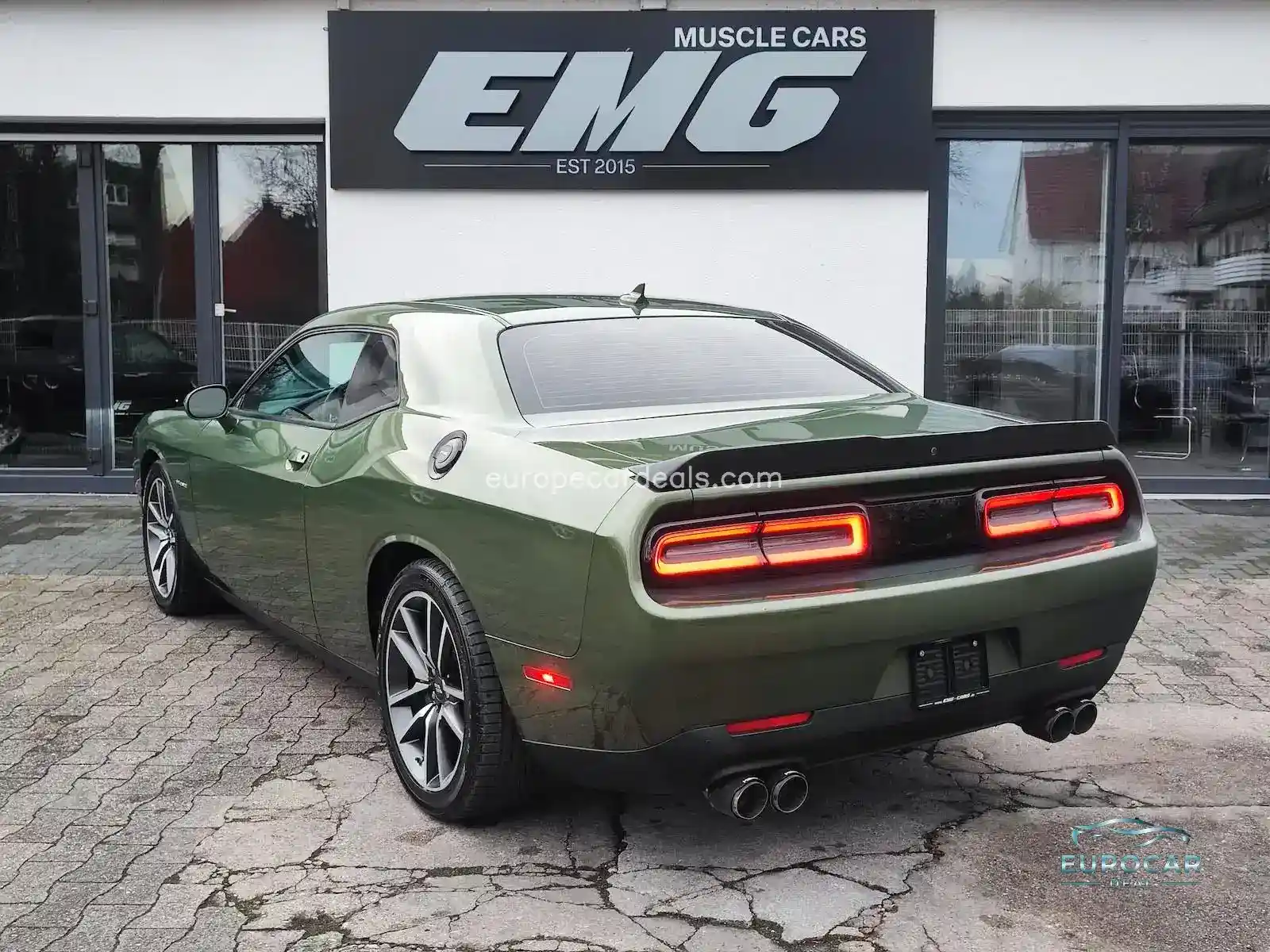 Dodge Challenger