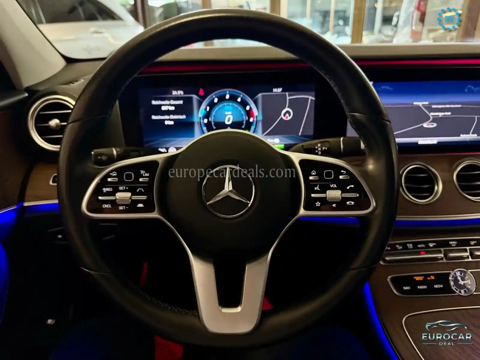 Mercedes-Benz E 300