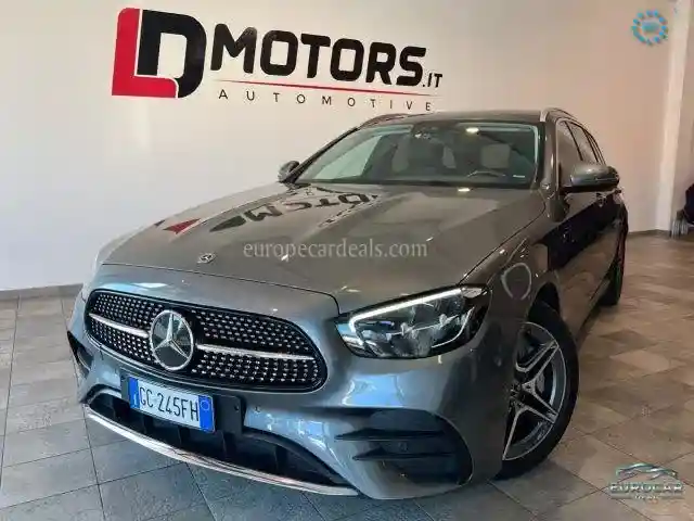 Mercedes-Benz E 300