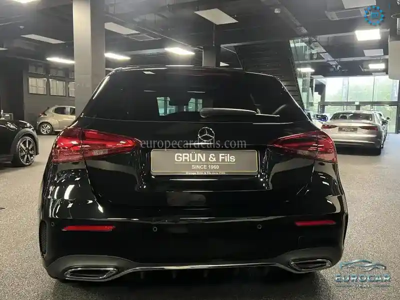 Mercedes-Benz A 180