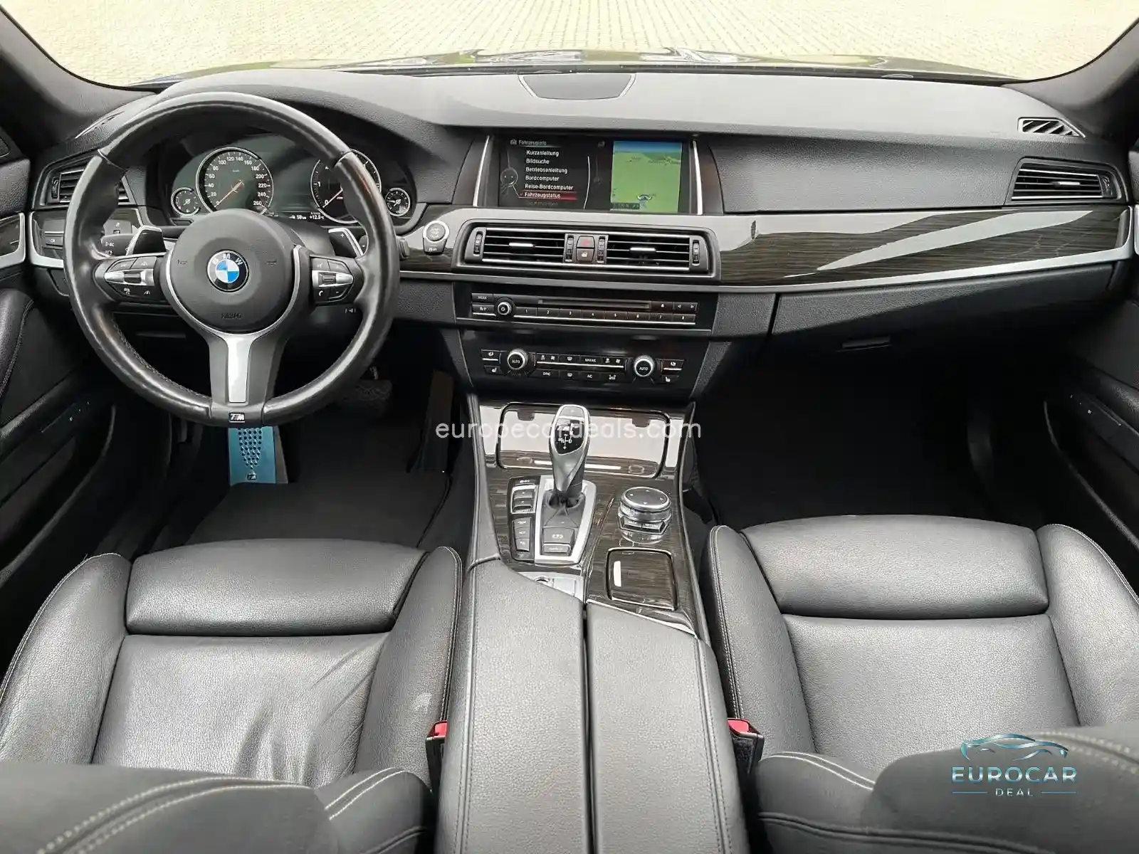 BMW M550