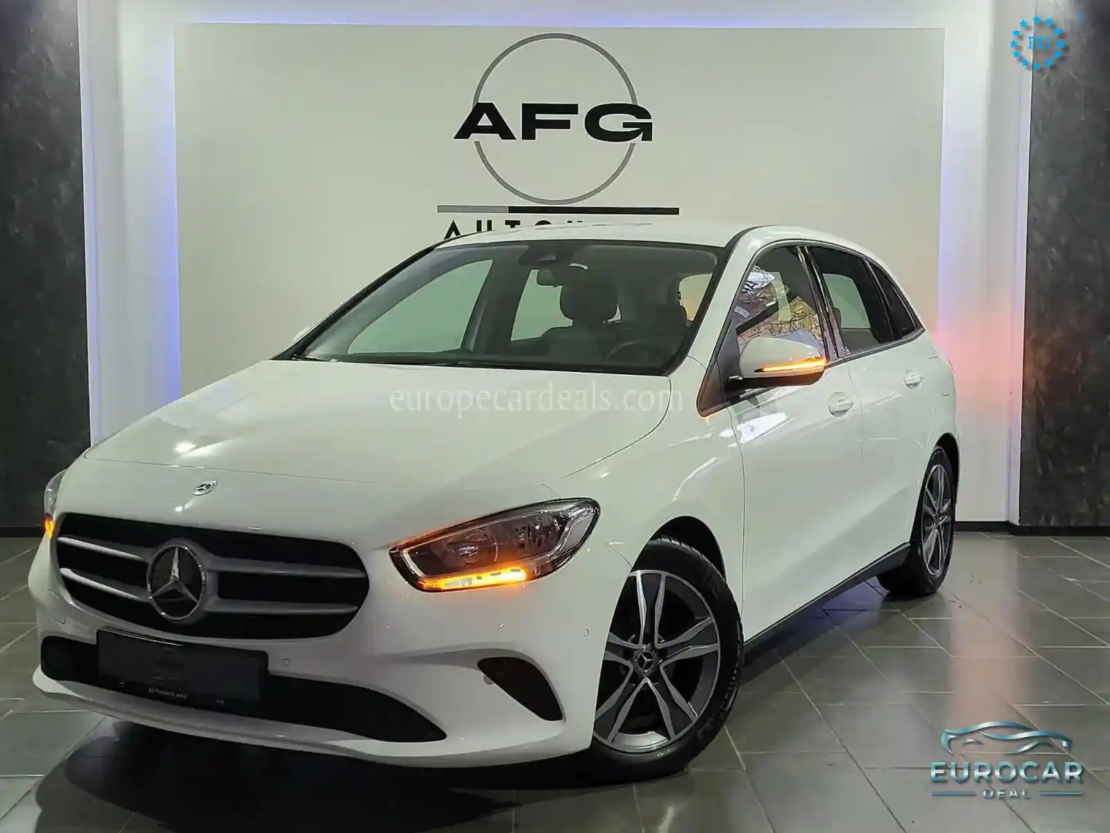 Mercedes-Benz B 180