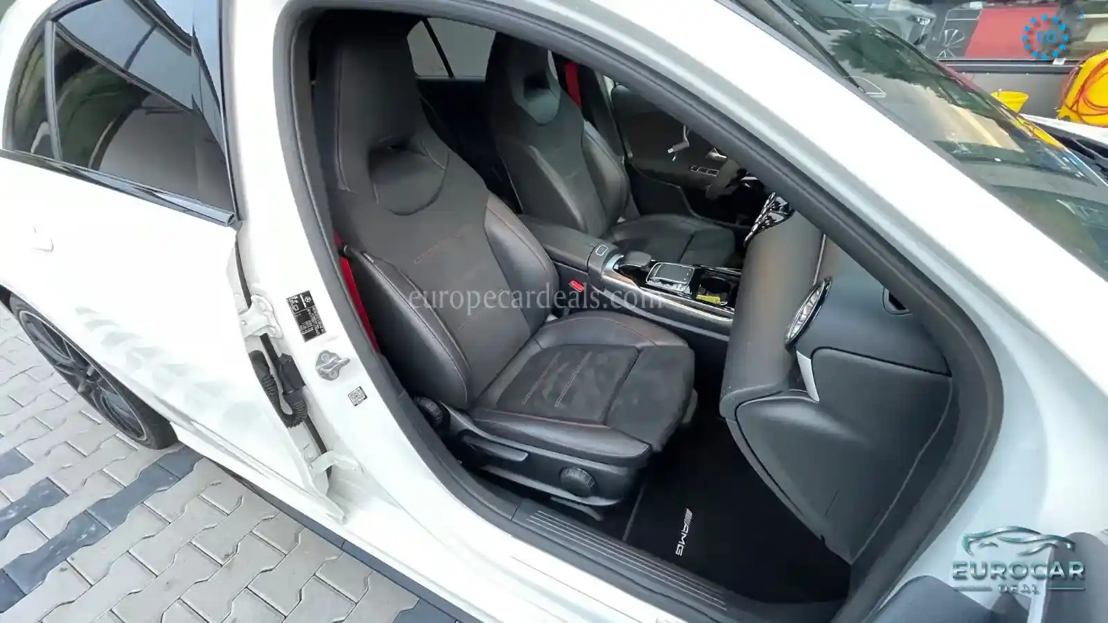 Mercedes-Benz A 35 AMG