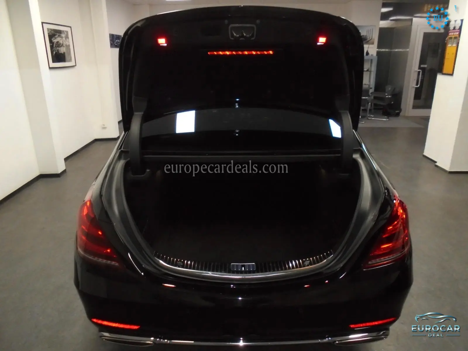 Mercedes-Benz S 560