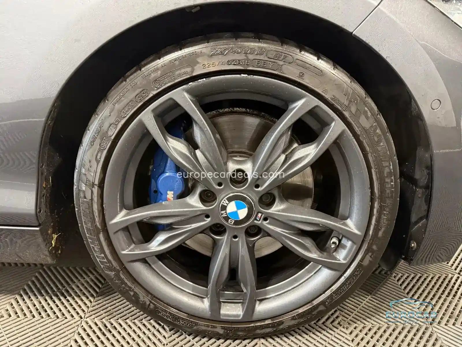 BMW M240i
