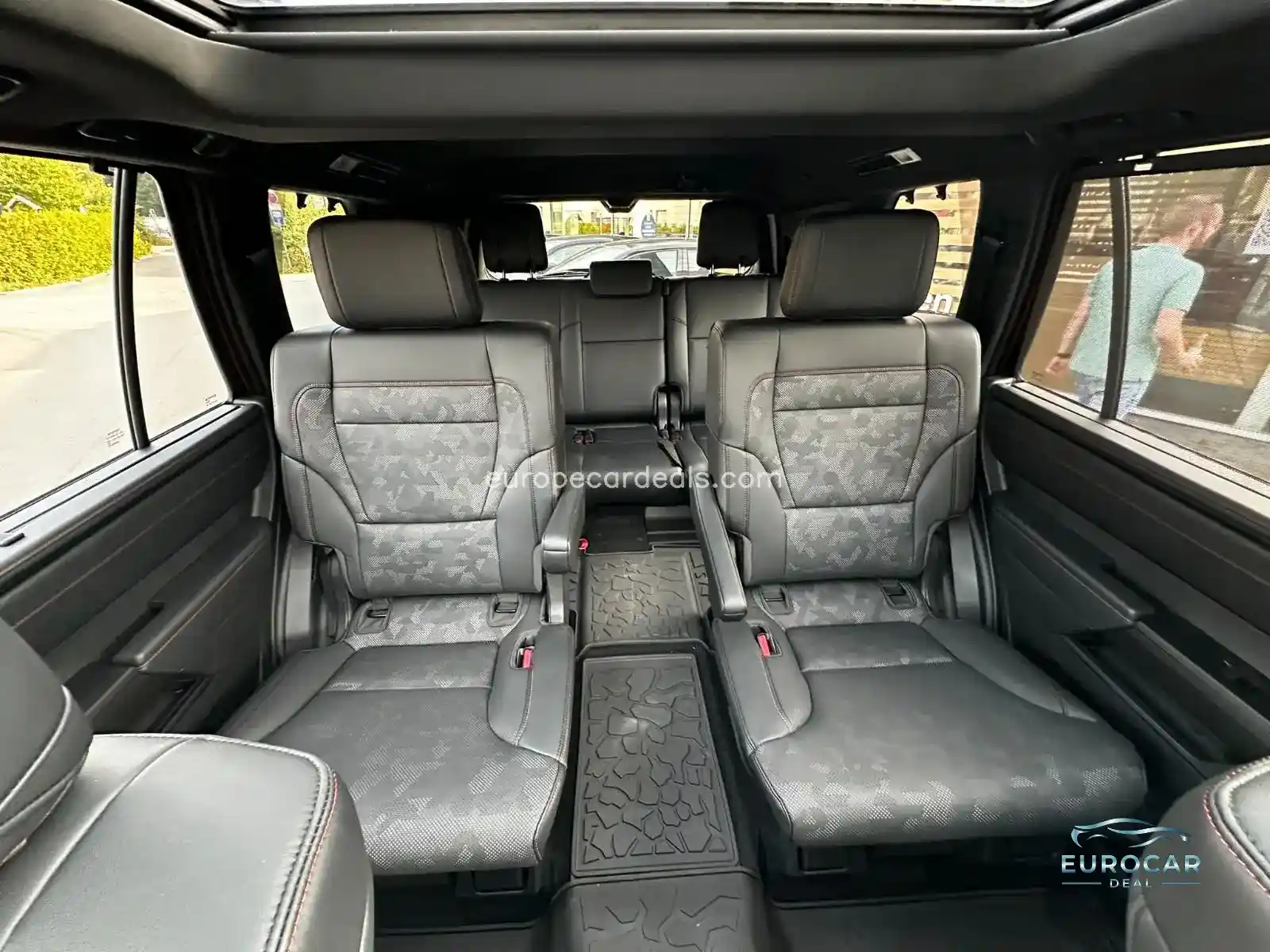 Toyota Sequoia