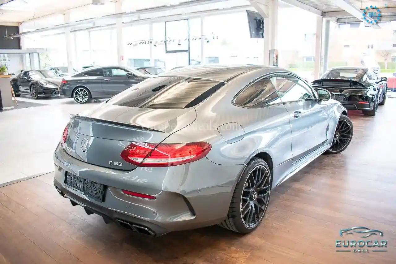 Mercedes-Benz C 63 AMG