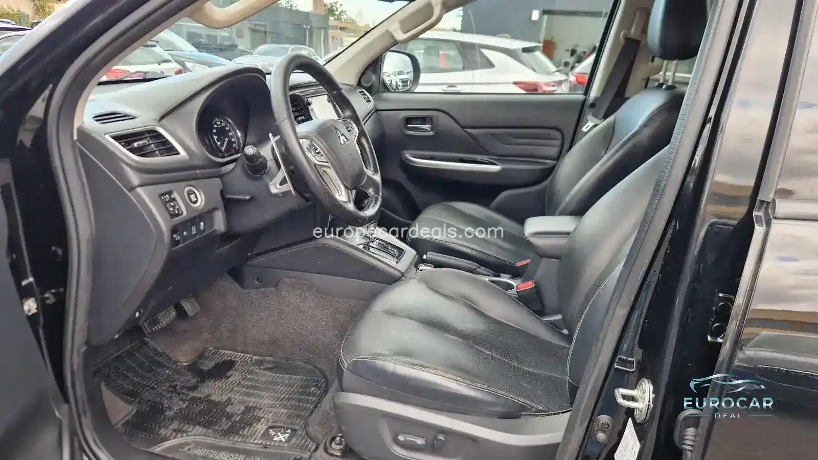 Mitsubishi L200