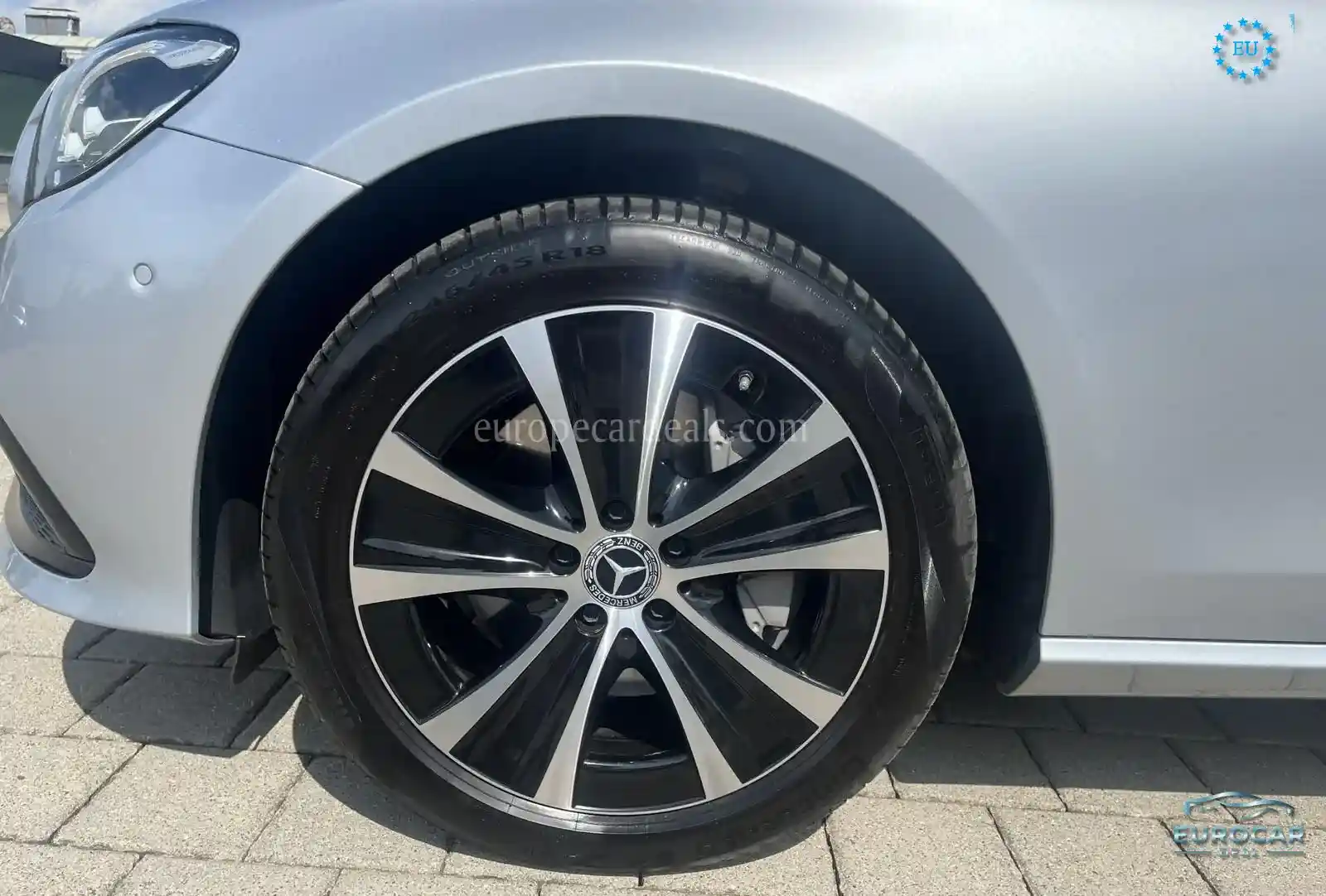 Mercedes-Benz E 300