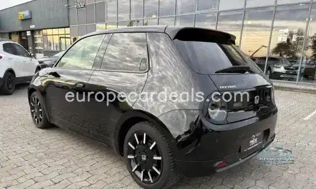 Honda e