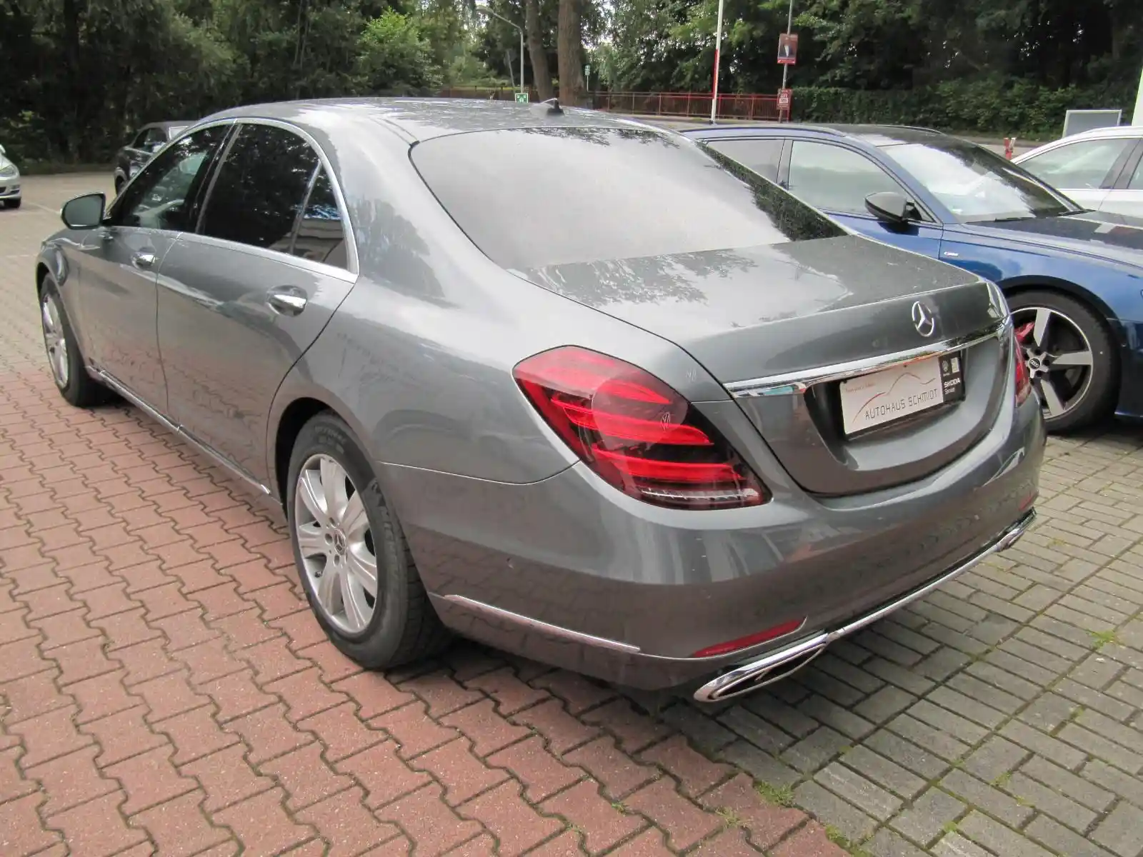 Mercedes-Benz S 600