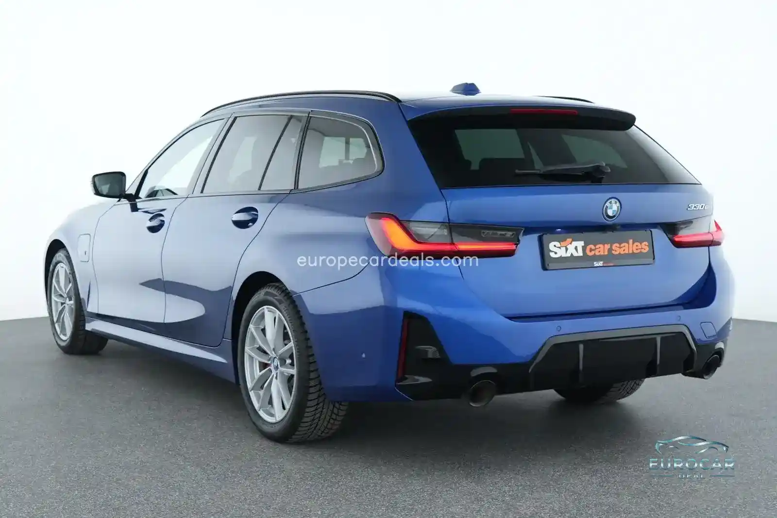BMW 330