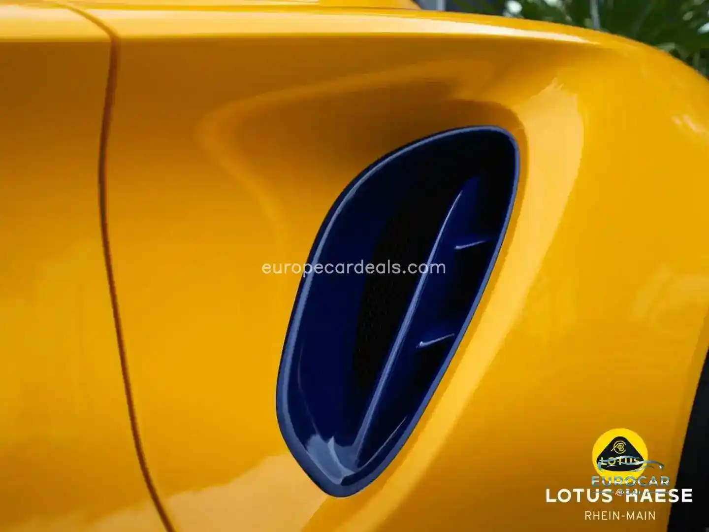 Lotus Emira