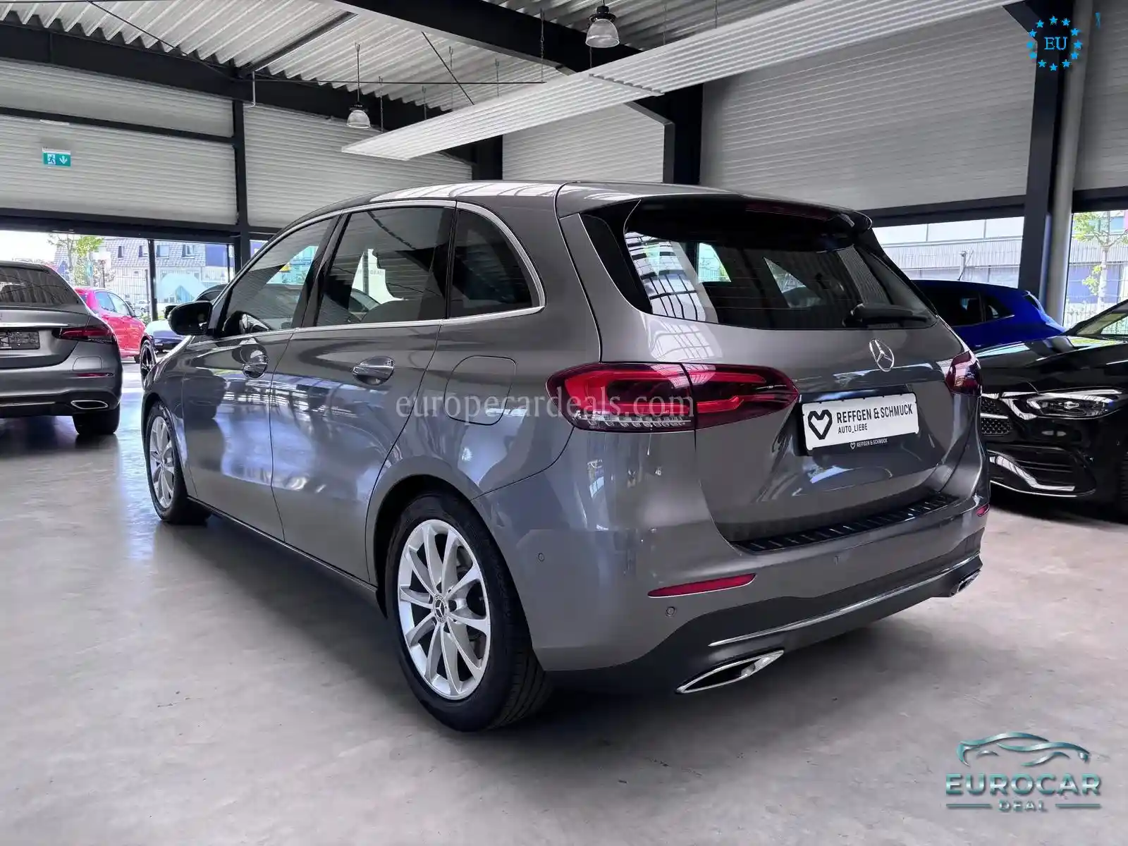 Mercedes-Benz B 220