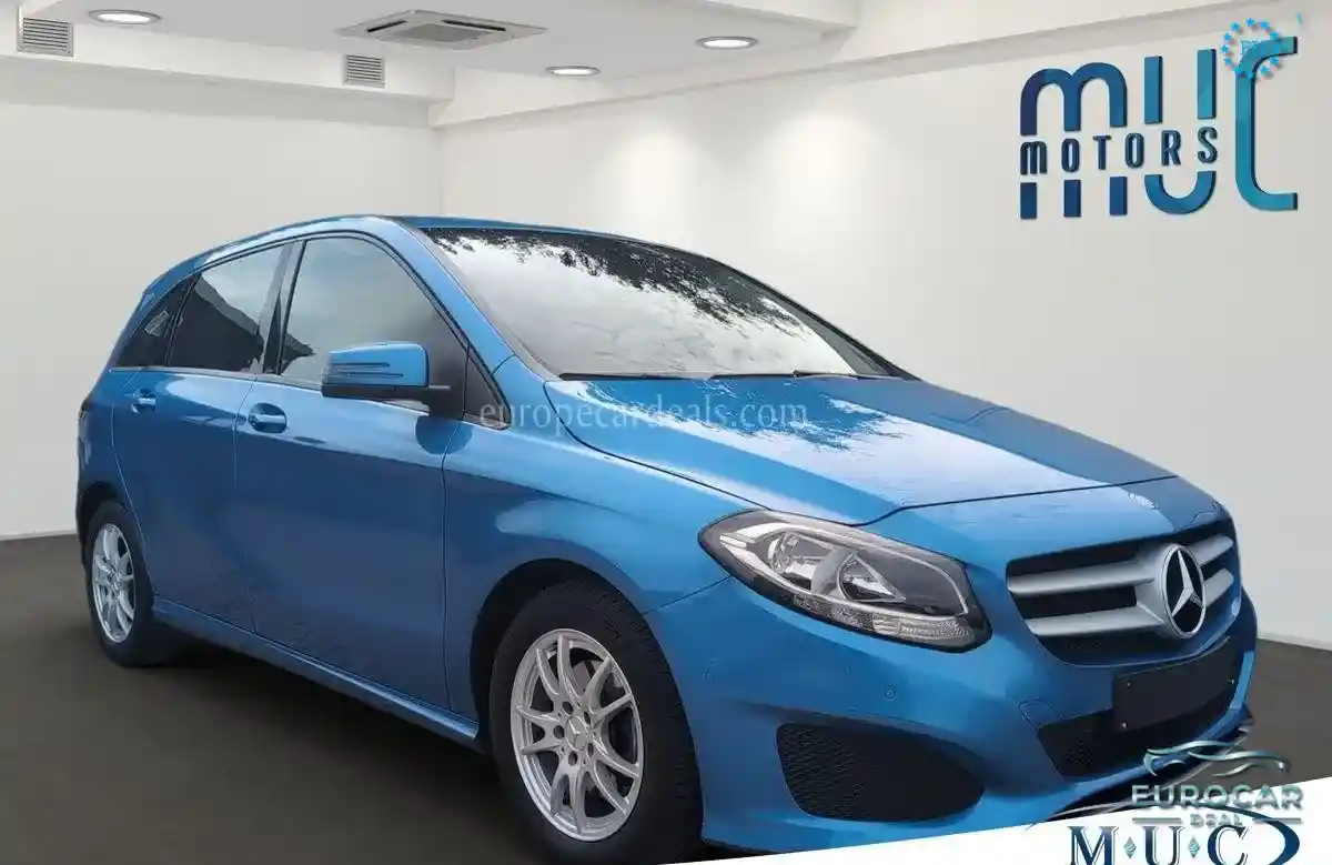 Mercedes-Benz B 220