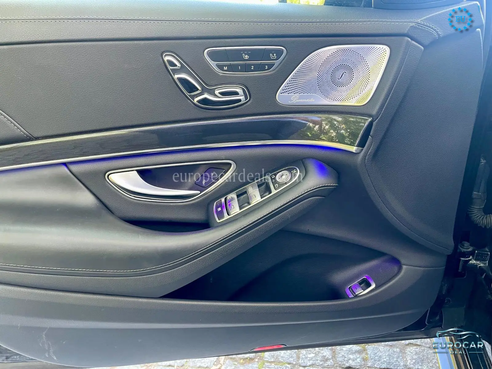 Mercedes-Benz S 560