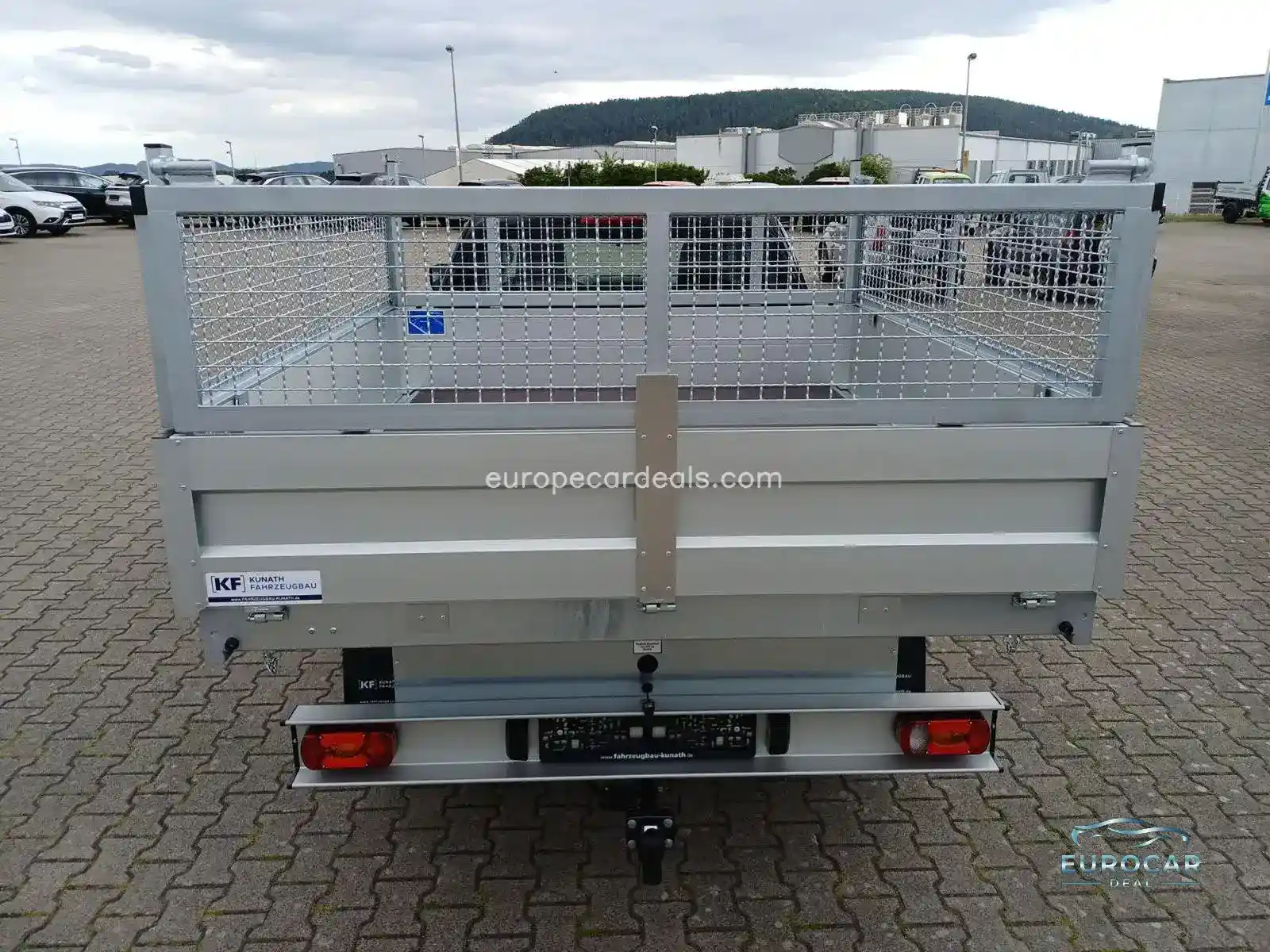 Space Cab Kipper L – A/T