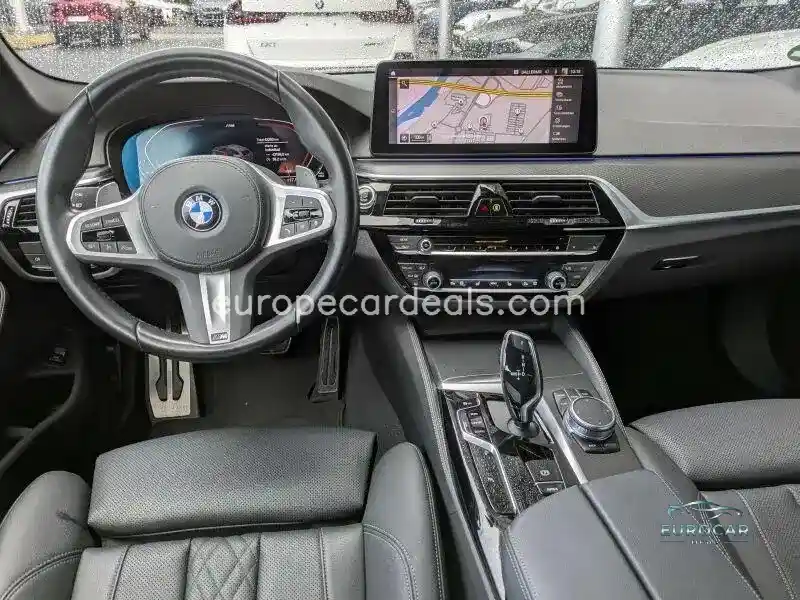 BMW 530