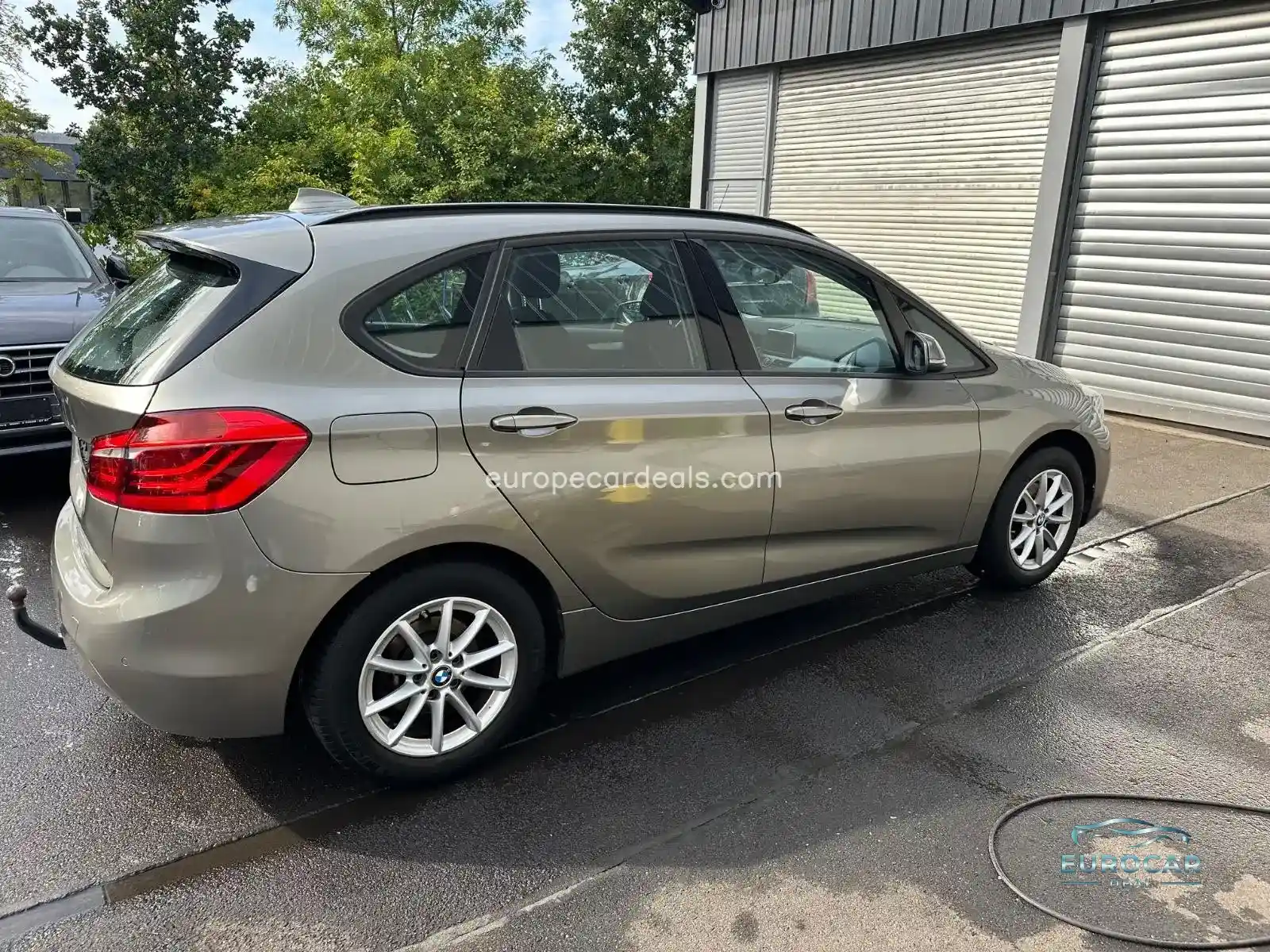 BMW 218