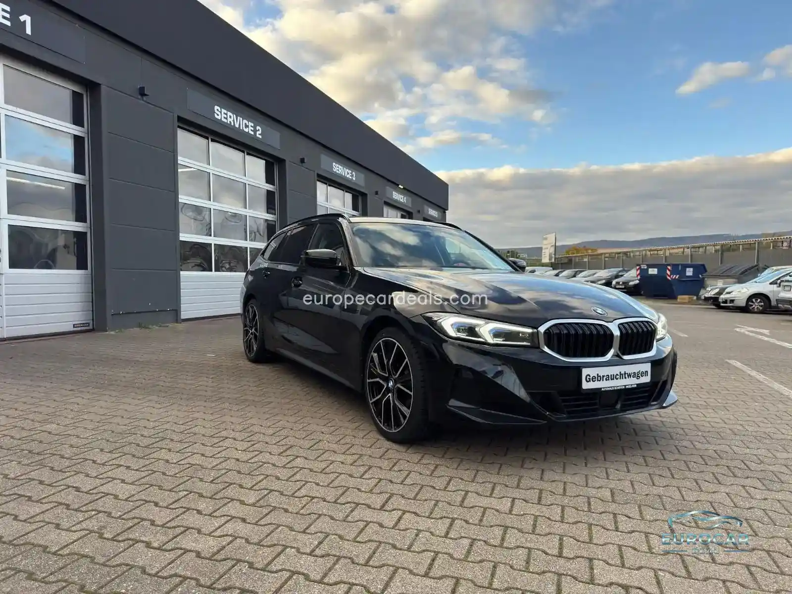 BMW 320